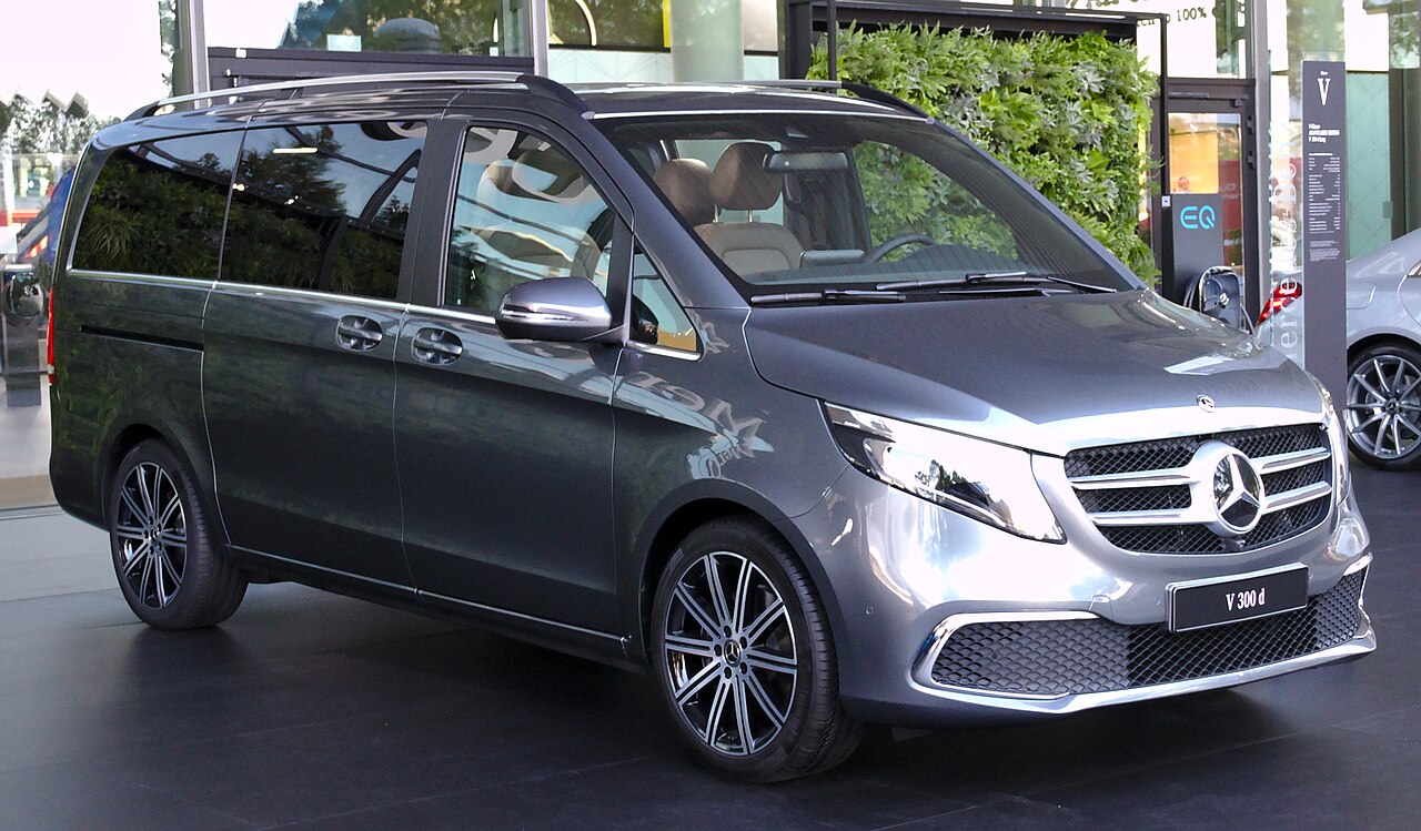 Van de luxo Mercedes-Benz Classe V cinzenta